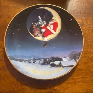 1998 Avon Christmas Plate